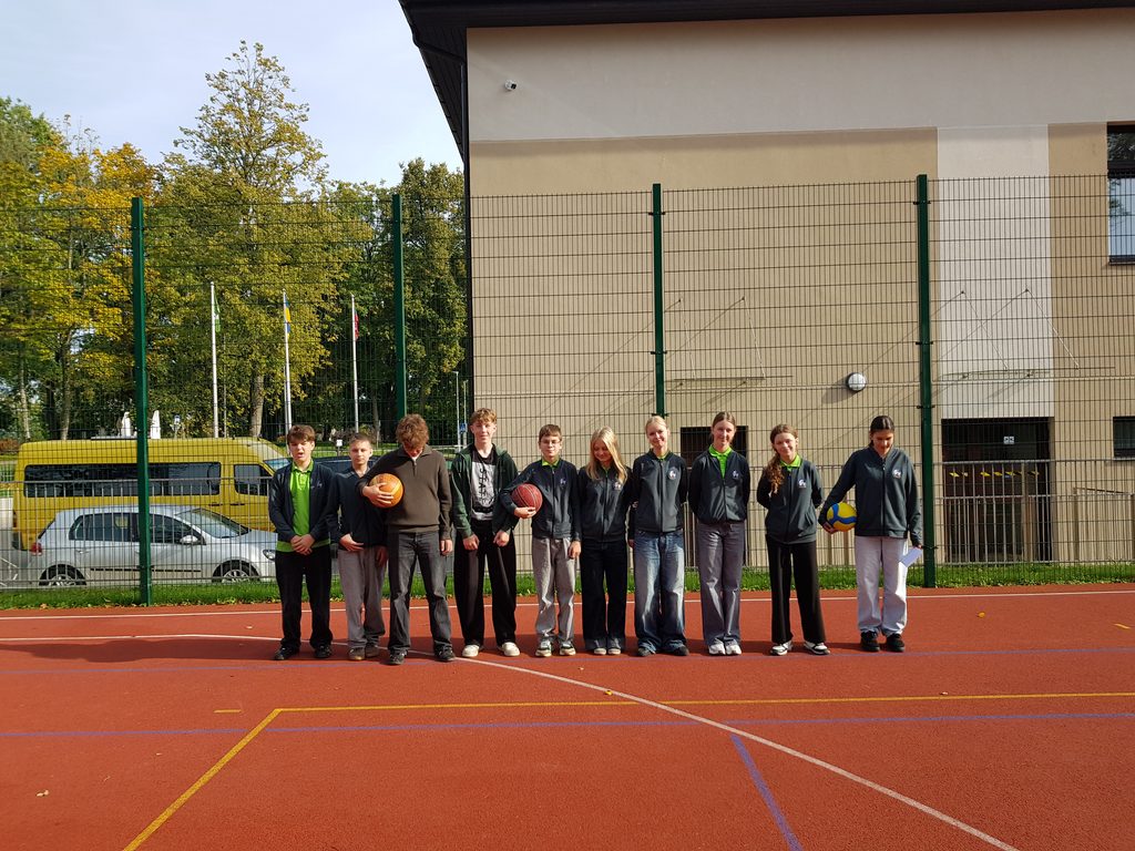 JUDRUMO SAVAITĖ KITAIP. “HEALTHY WAY OF LIVING. OUTSIDE ACTIVITIES”
