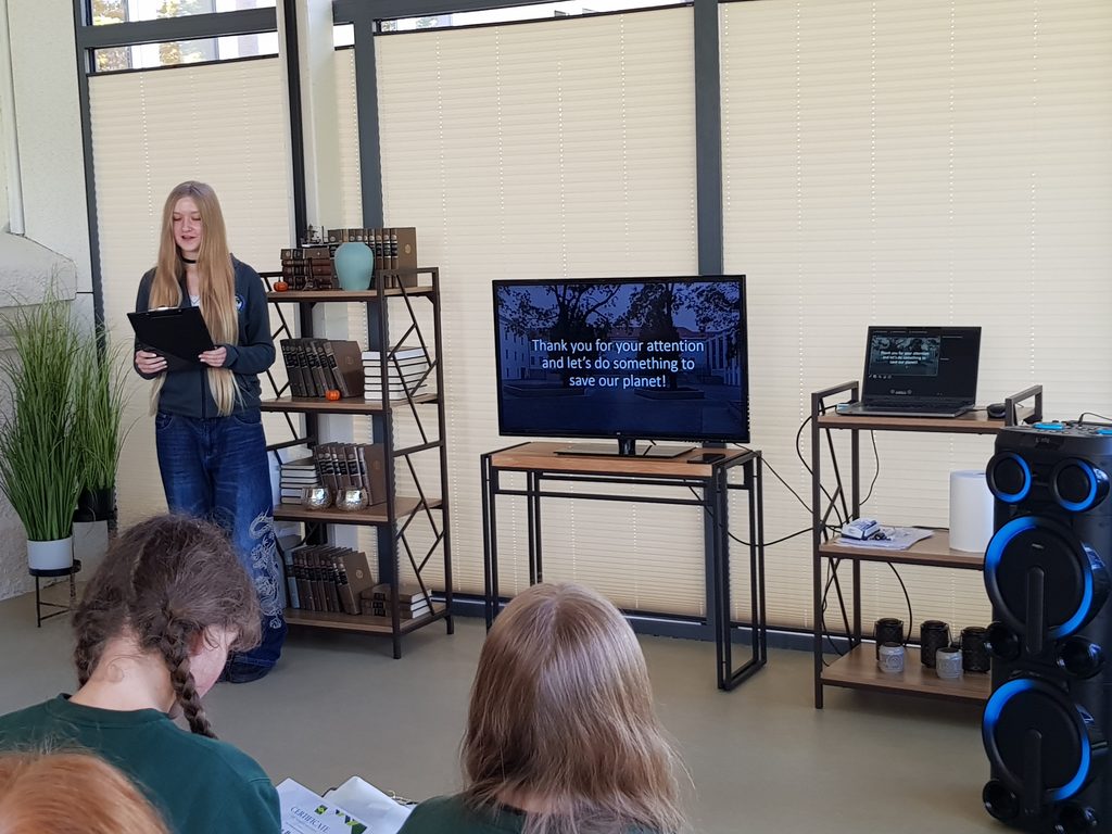 TARPTAUTINĖ ANGLŲ KALBOS IR GAMTOS MOKSLŲ 5-8 KLASIŲ MOKINIŲ KONFERENCIJA „YOUNG VOICES, GREEN CHOICES“